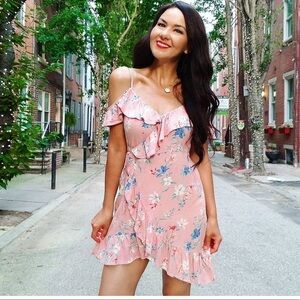 ❤️ Gorgeous Pink Floral Off-Shoulder Spaghetti Strap Wrap Dress - Small